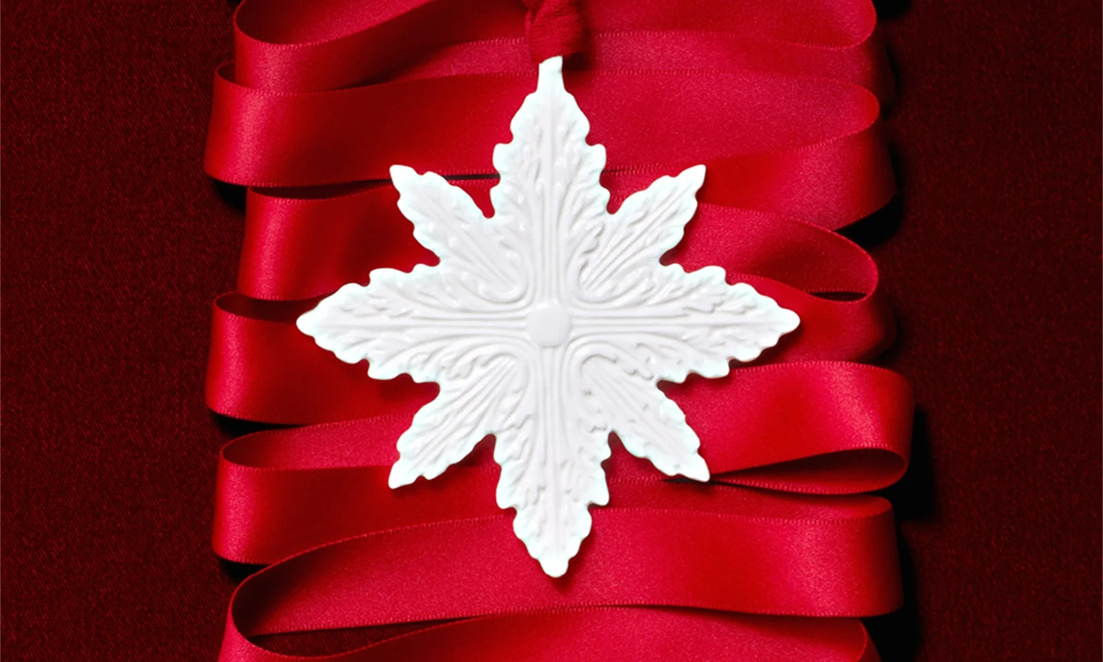 【新品】 ホリディオーナメント 3点 ホリデイオーナメント|WEDGWOOD公式オンラインストア