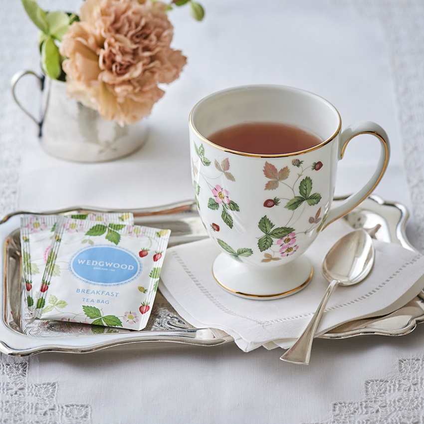 ワイルド ストロベリー マグ（リー） 紅茶付きセット