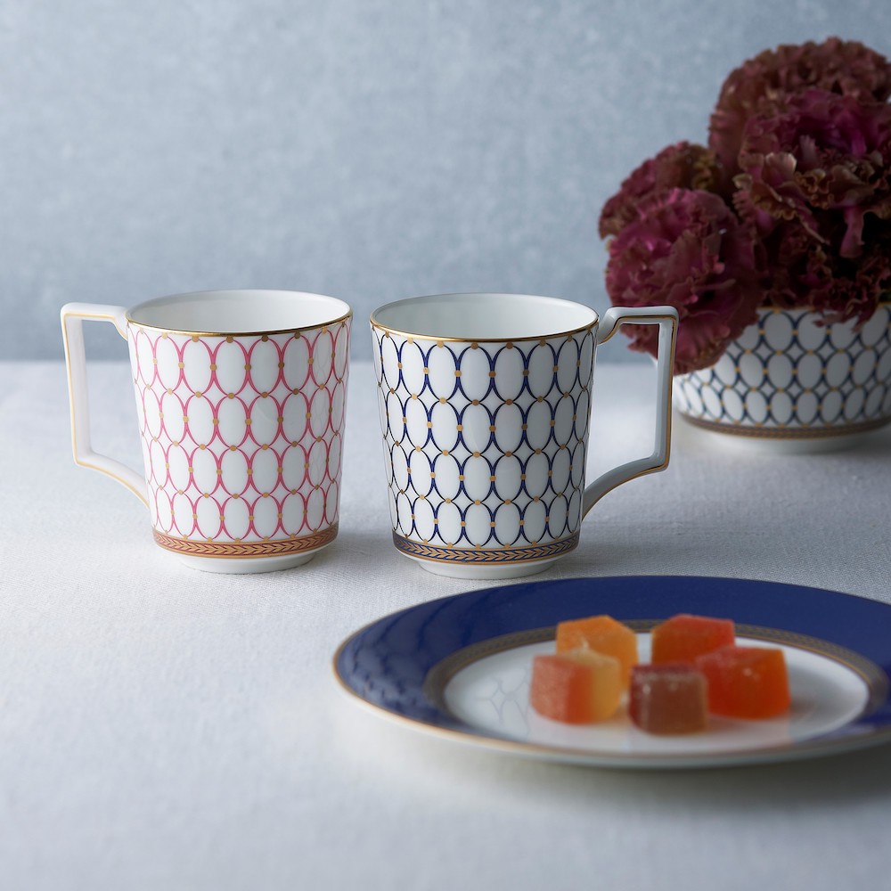 WEDGWOOD　ルネッサンスゴールド　マグカップ　ブルー２つ