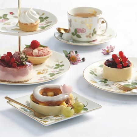 ワイルド ストロベリー ゴールド クーププレート 数量限定 Wedgwood Royal Albert Waterford公式オンラインショップ ワイルド ストロベリー ゴールド クーププレート 数量限定 Wedgwood Royal Albert Waterford公式オンラインショップ