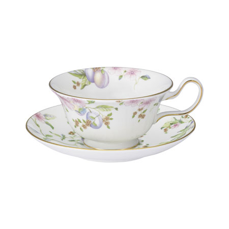 WEDGWOOD    ウエッジウッド　カップ\u0026ソーサー　スウィートプラム